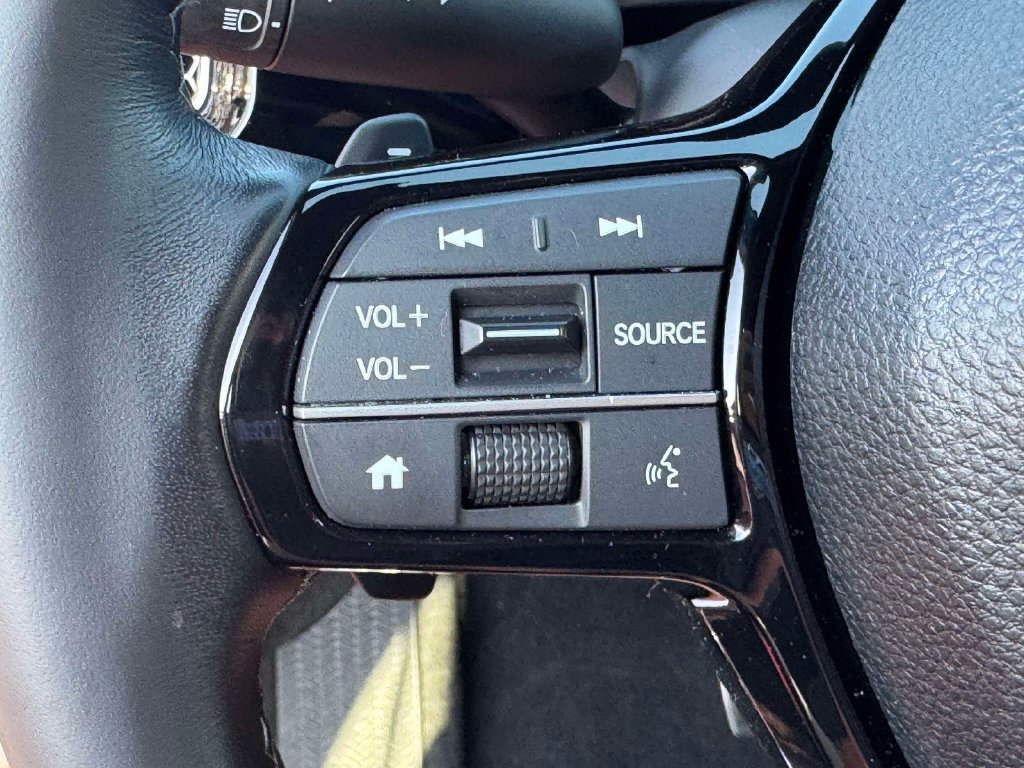 Used 2025 Honda Civic Sport image 12