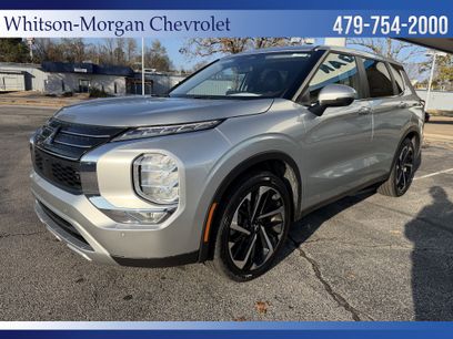 Used 2024 Mitsubishi Outlander SE