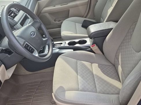Used 2011 Ford Fusion SE w/ 202A Rapid Spec Order Code FWD image 6
