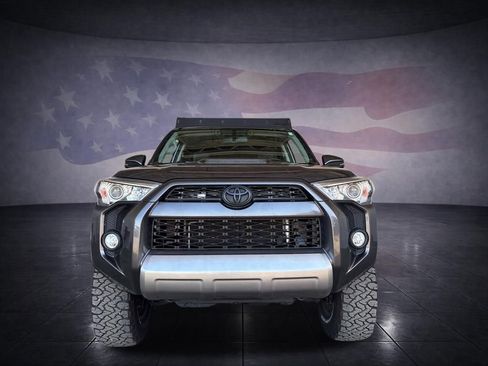 Used 2019 Toyota 4Runner TRD Off-Road Premium AWD/4WD image 8