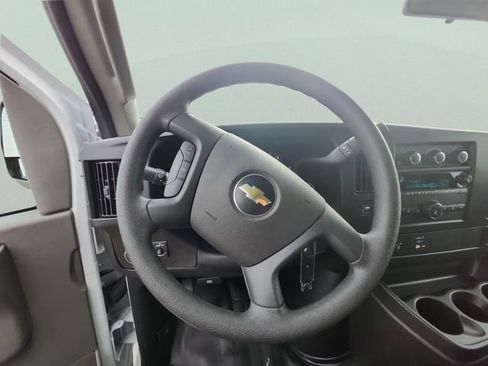 Certified 2024 Chevrolet Express 2500 w/ Driver Convenience Package image 8