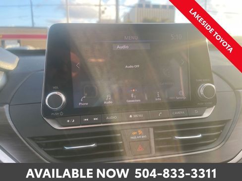 Used 2024 Nissan Altima 2.5 SV image 29