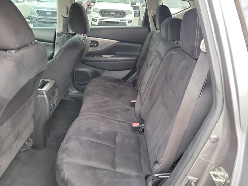 Used 2017 Nissan Murano SV w/ Premium Plus Package image 23