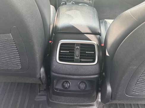Used 2017 Kia Sorento FWD w/ LX Convenience Package image 20