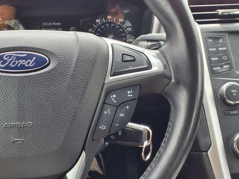 Used 2016 Ford Fusion SE w/ Equipment Group 201A FWD image 19