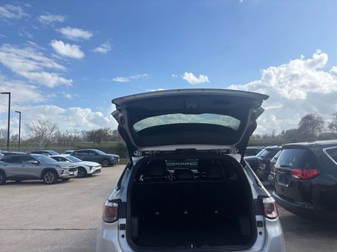 Used 2025 Jeep Compass Trailhawk image 29