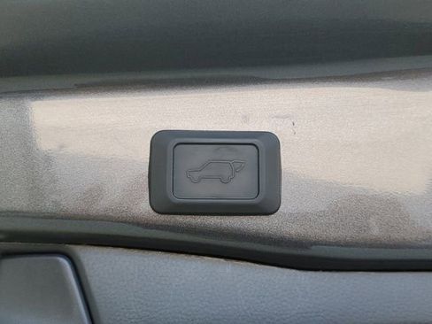 Used 2024 Toyota RAV4 XLE Premium AWD/4WD image 12