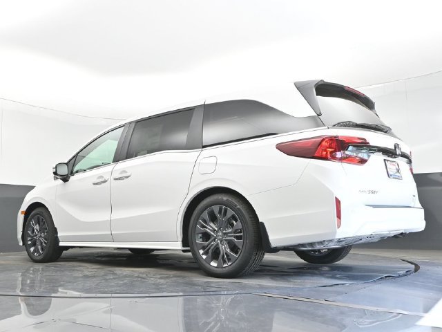 New 2027 Honda Odyssey Touring image 20