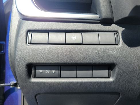Certified 2022 Nissan Rogue SV FWD image 22
