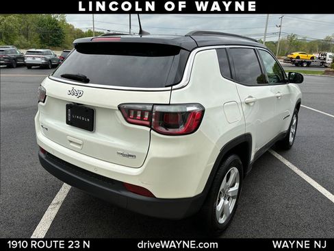 Used 2020 Jeep Compass Latitude w/ Popular Equipment Group AWD/4WD image 7