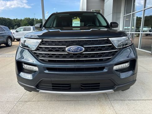 Certified 2023 Ford Explorer XLT w/ Equipment Group 202A AWD/4WD image 11