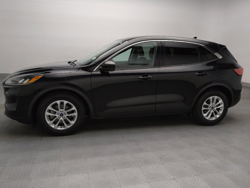 Used 2020 Ford Escape SE FWD image 2