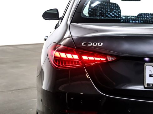 Used 2023 Mercedes-Benz C 300 Sedan image 15
