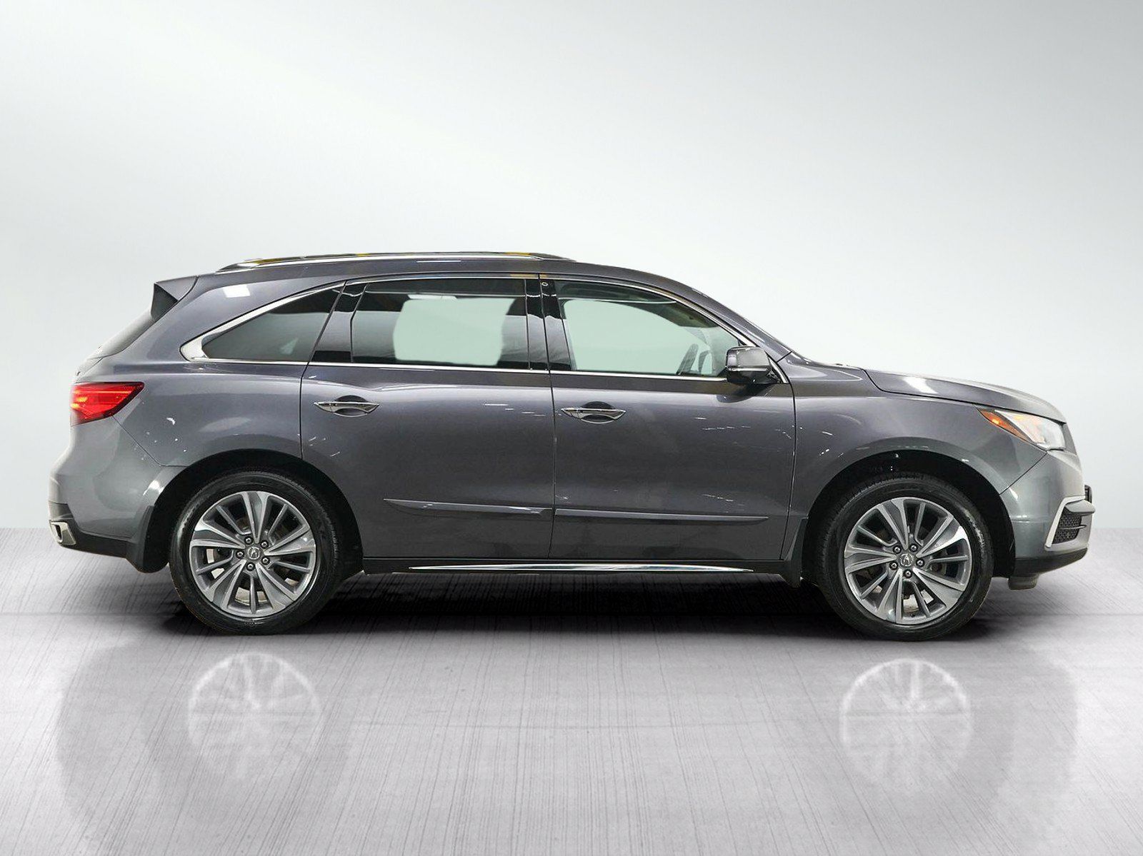 Used 2018 Acura MDX w/ Technology Package AWD/4WD image 8