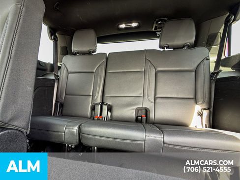 Used 2025 Chevrolet Tahoe LT AWD/4WD image 15