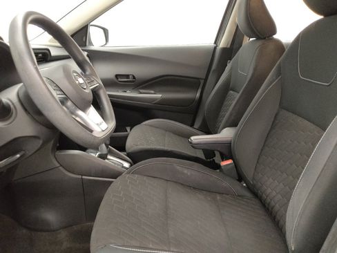 Used 2021 Nissan Kicks S FWD image 17