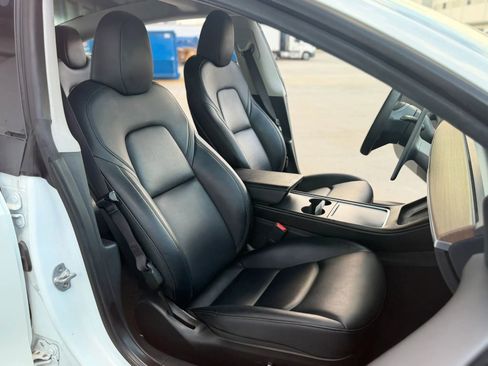 Used 2023 Tesla Model 3 Standard Range RWD image 24