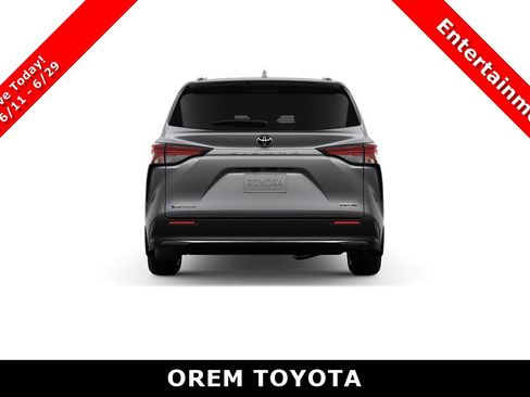 New 2026 Toyota Sienna Limited image 8
