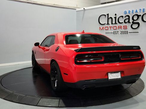 Used 2016 Dodge Challenger SRT Hellcat RWD image 10