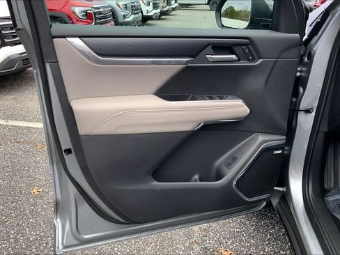 New 2026 GMC Acadia Elevation w/ Black Edition image 10