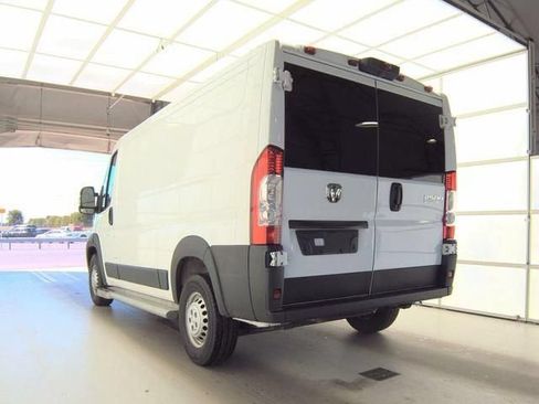 Used 2025 RAM ProMaster 2500 w/ U-Haul Equipment Group FWD image 3