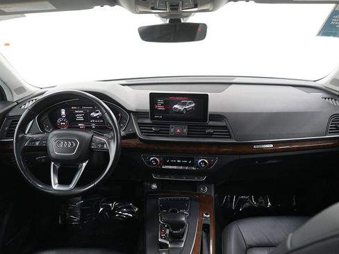 Used 2018 Audi Q5 2.0T Premium Plus w/ Premium Plus Package AWD/4WD image 13