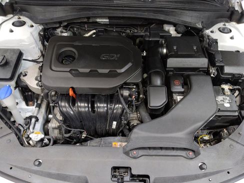 Used 2017 Kia Optima EX FWD image 30
