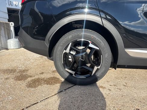 New 2026 Kia Sportage EX image 9
