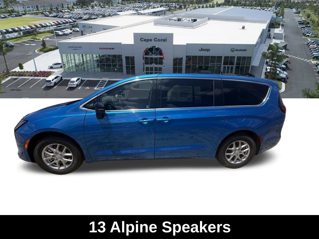 New 2027 Chrysler Pacifica Select w/ Family Tech Group FWD image 6