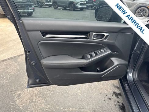 Used 2025 Honda Civic Sport Touring image 17