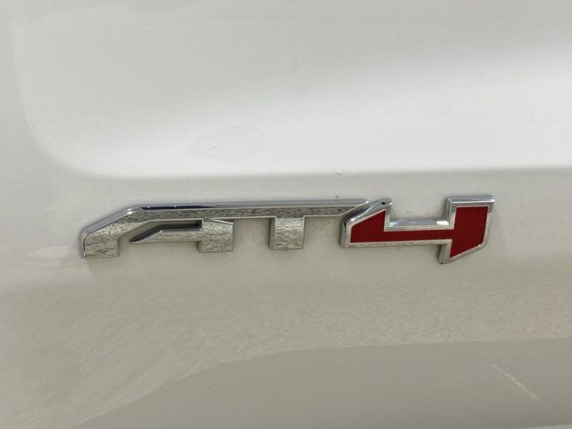 Used 2023 GMC Sierra 1500 AT4 w/ AT4 Premium Package AWD/4WD image 30