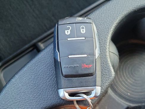 Used 2022 RAM 3500 Big Horn image 20