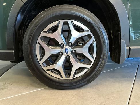 Used 2024 Subaru Forester Premium AWD/4WD image 24