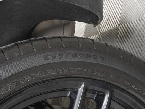 Used 2021 Porsche Macan image 33