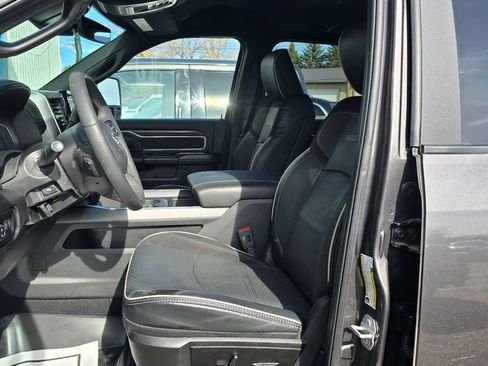 Used 2025 RAM 2500 Laramie image 13