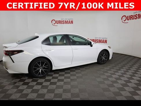 Used 2022 Toyota Camry SE FWD image 22