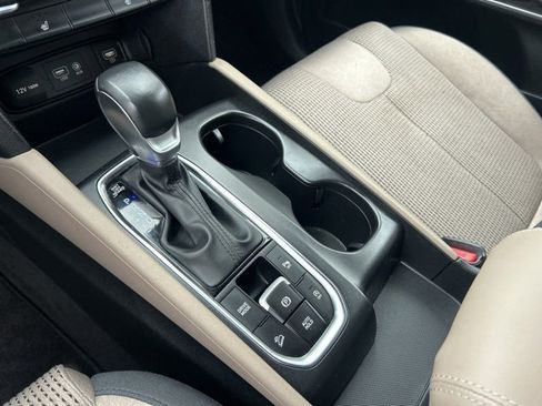 Used 2019 Hyundai Santa Fe SEL image 24