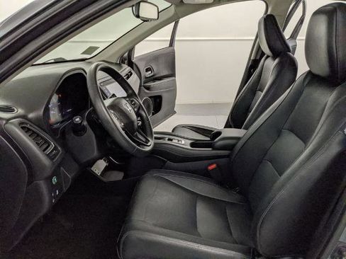 Used 2021 Honda HR-V EX-L image 16