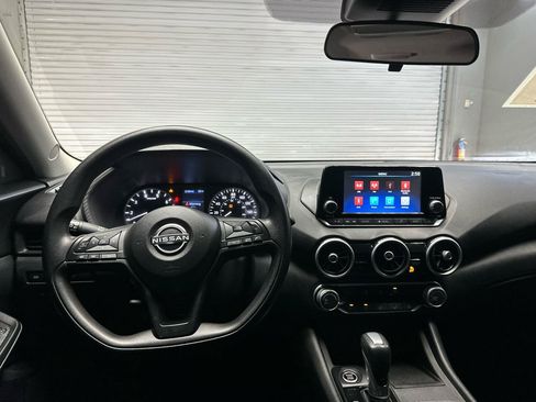 Used 2025 Nissan Sentra S FWD image 13