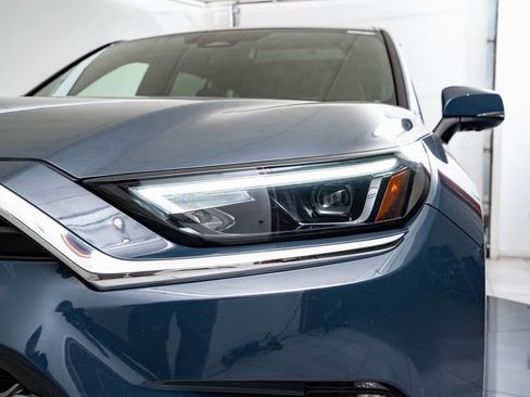 Used 2024 Toyota Grand Highlander AWD Hybrid image 15