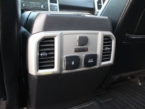 Used 2018 Ford F150 Lariat w/ Equipment Group 502A Luxury image 23