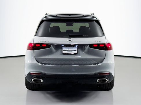New 2026 Mercedes-Benz GLS 580 4MATIC image 3