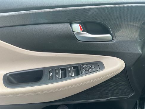 Used 2023 Hyundai Santa Fe SEL w/ Cargo Package AWD/4WD image 10