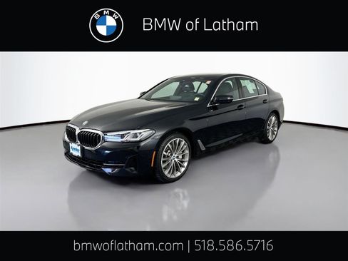 Certified 2023 BMW 530i xDrive w/ Premium Package image 1