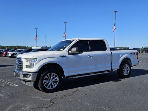 Used 2017 Ford F150 XLT w/ Equipment Group 302A Luxury image 3