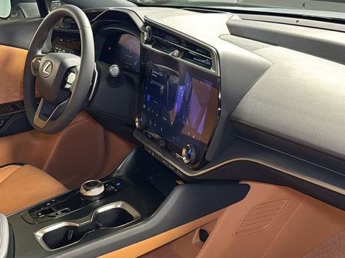 Certified 2023 Lexus RZ 450e Premium w/ Technology Package image 10