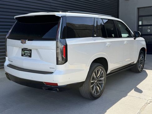 Used 2024 Cadillac Escalade Sport Platinum AWD/4WD image 11