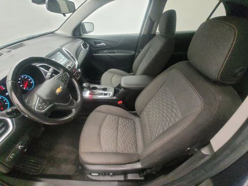 Used 2018 Chevrolet Equinox LT image 17
