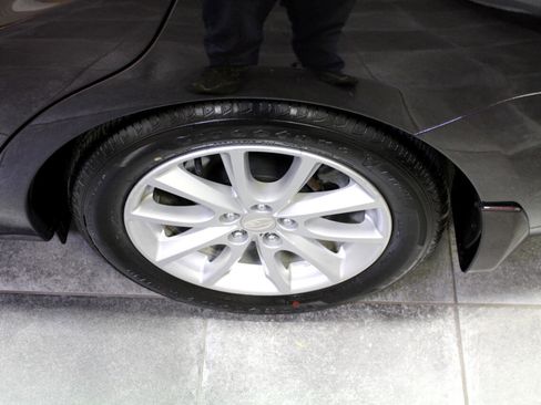 Used 2012 Subaru Impreza 2.0i Premium w/ All-Weather Pkg image 27