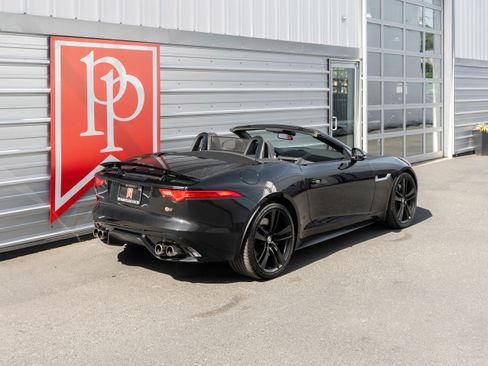 Used 2014 Jaguar F-TYPE S RWD image 36